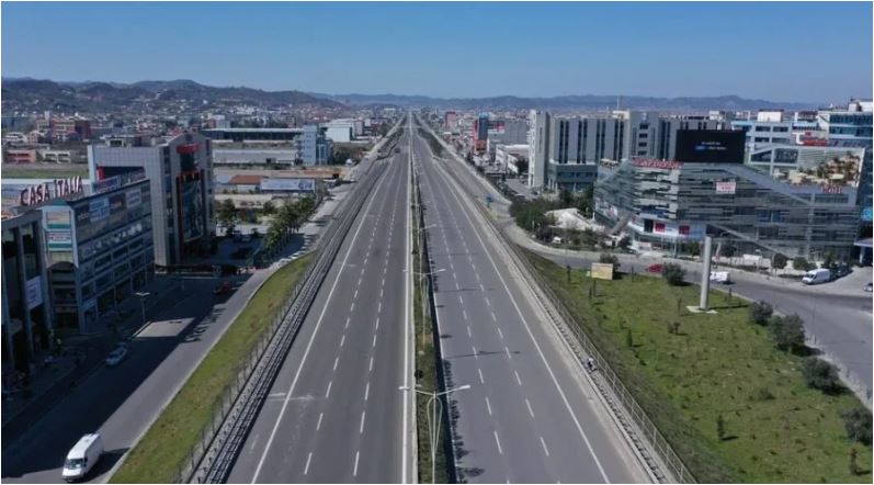 Punimet për autostradën Tiranë-Durrës, miratohen 25.1 mln lekë shpronësime